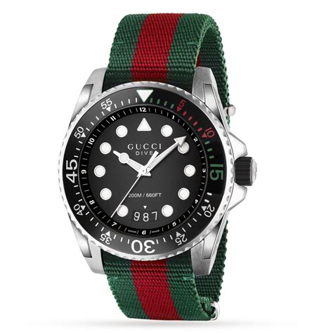 gucci dive watch review.